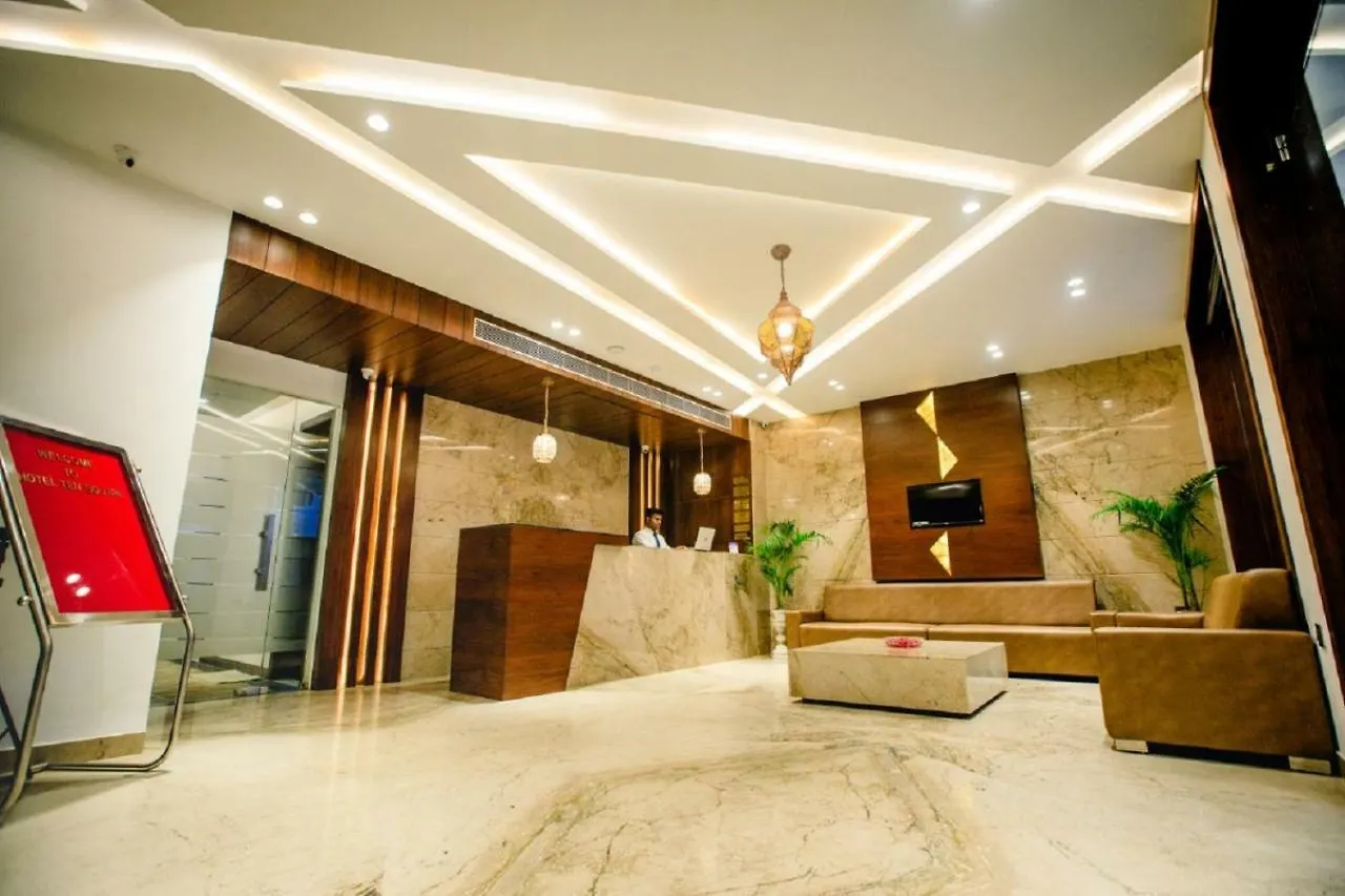 אגרה Hotel Ten Square, India 3*,  הודו