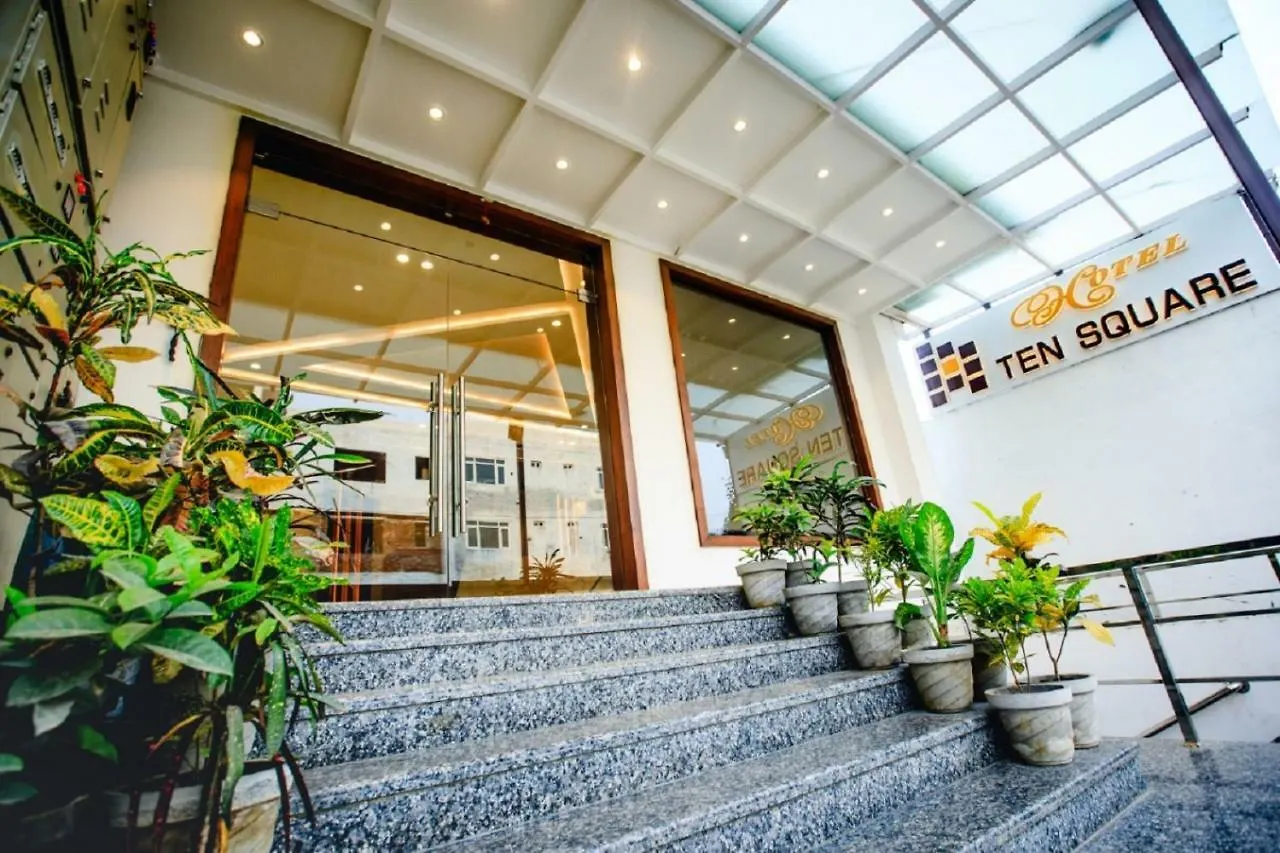 אגרה Hotel Ten Square, India 3*,  הודו